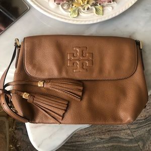 • TORY BURCH BROWN TASSEL CROSSBODY •